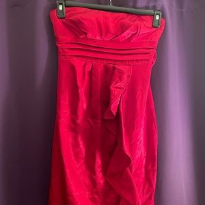 Red Sleeveless Dress